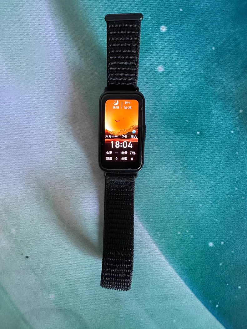 入手华为手环 8，值不值？