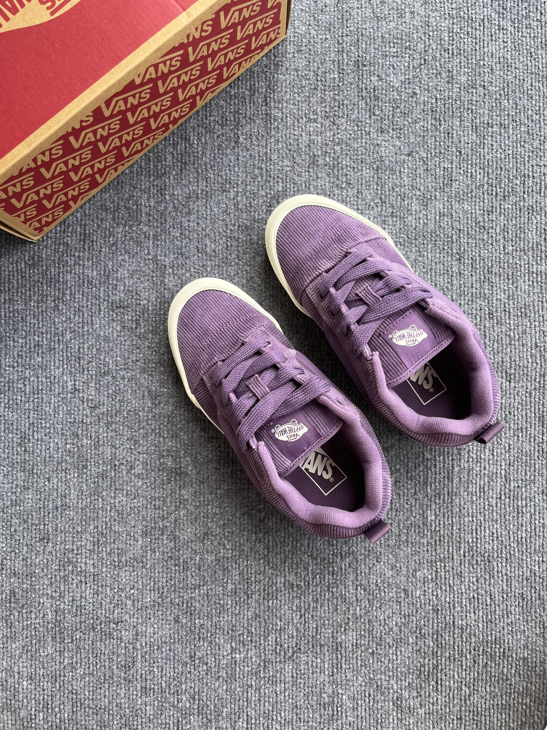 Vans Knu Skool「薰衣草田」刺绣面包鞋,浪漫不撞款!