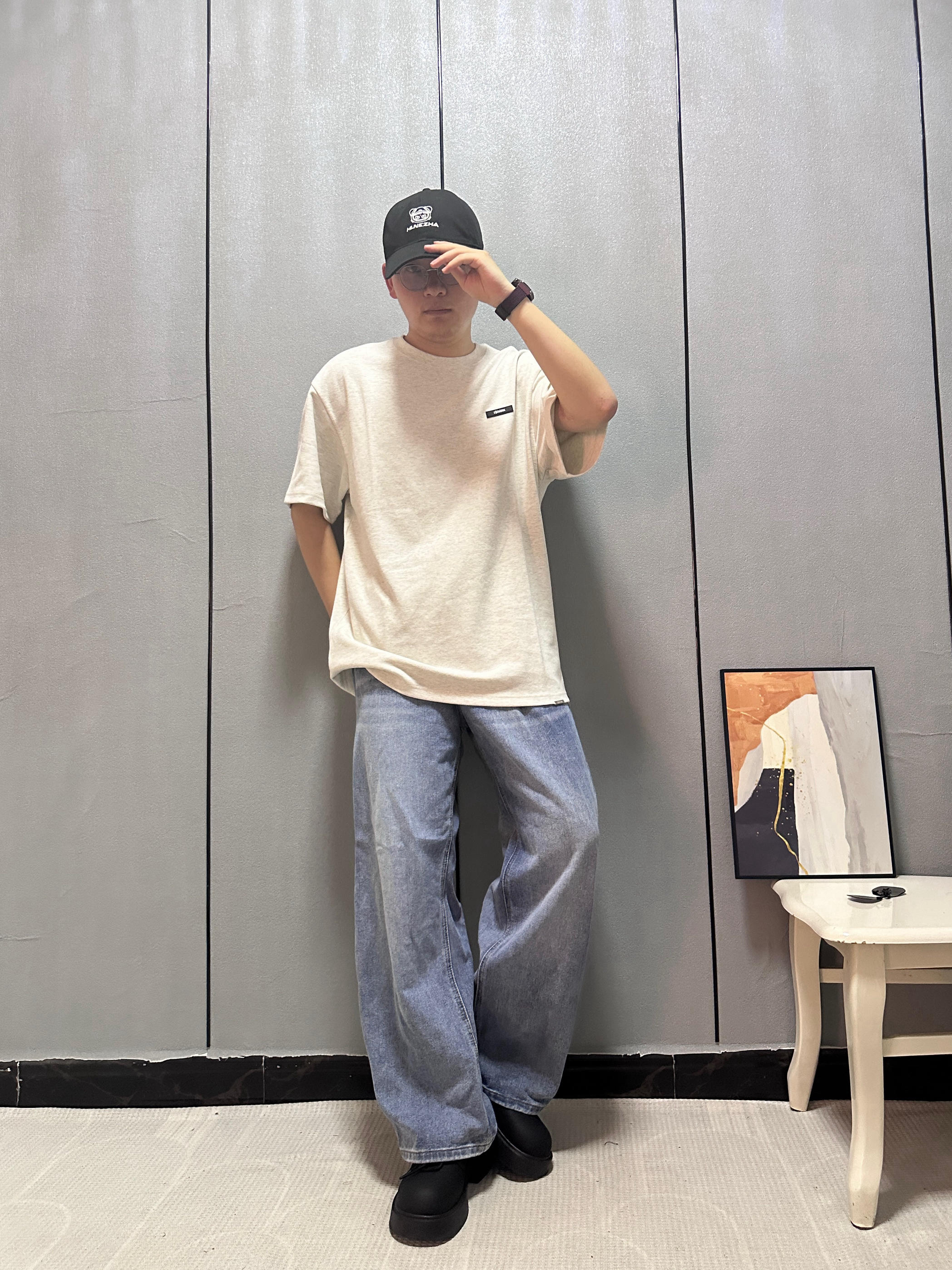 夏季穿重磅短袖的魅力