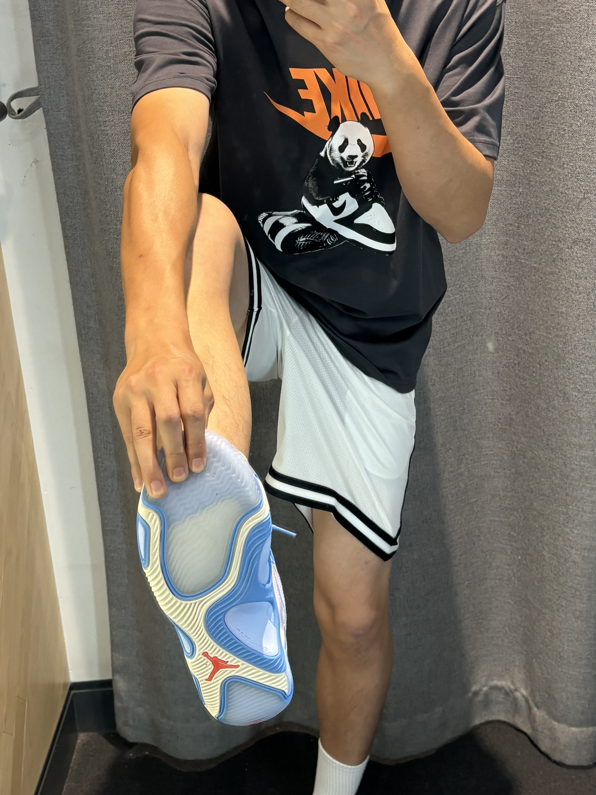 塔图姆新赛季就这么穿的吧