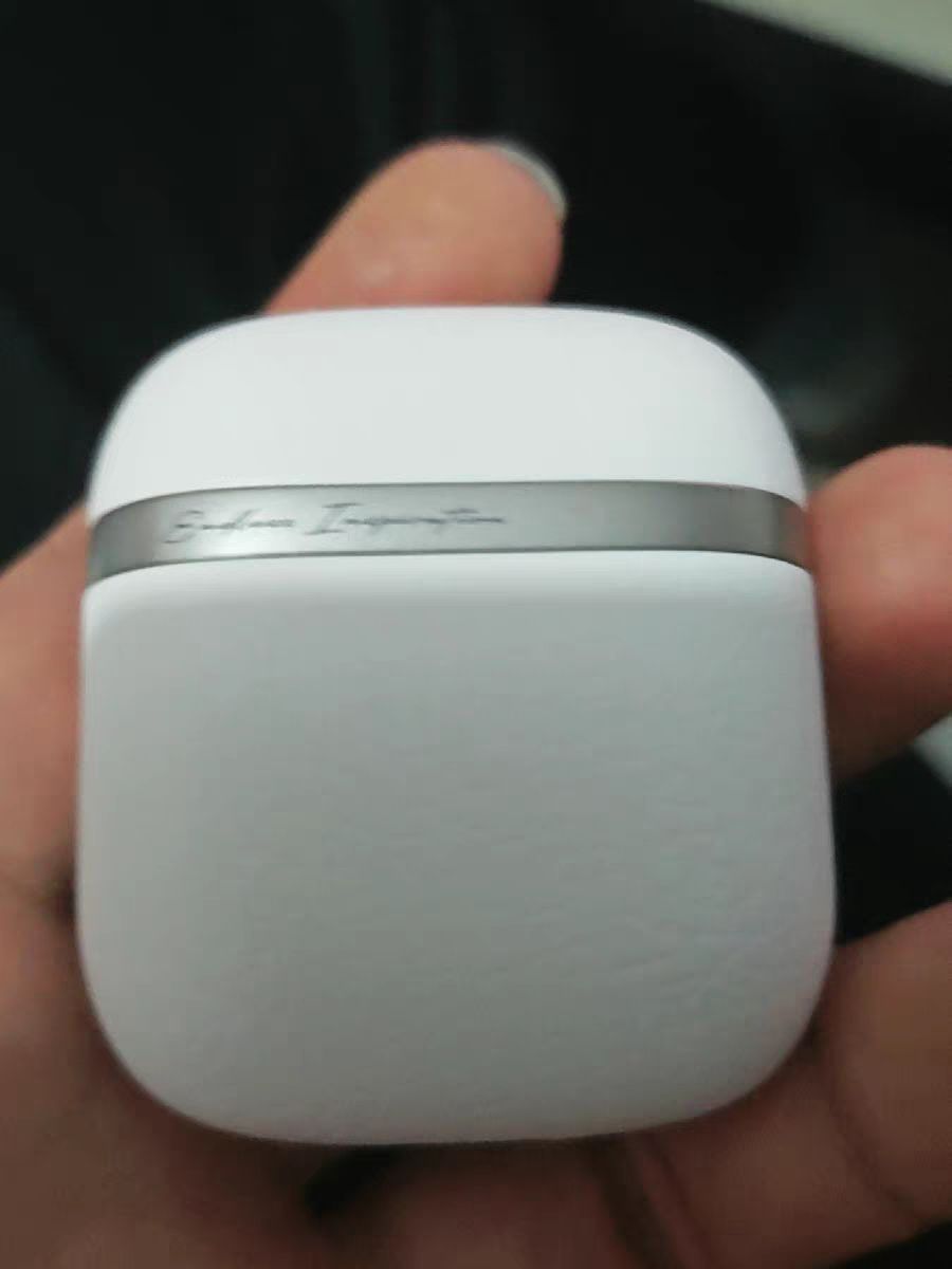 还行吧 音质一般 我的右耳耗电比左耳快 