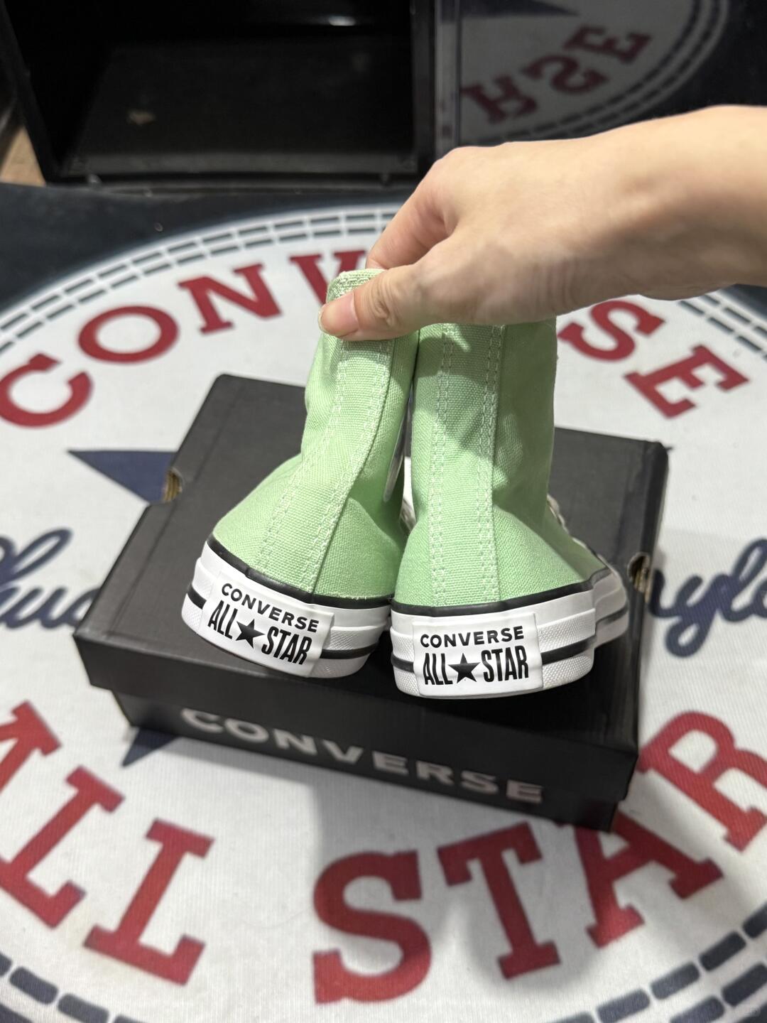 🌿薄荷绿的梦幻魔法！Converse Chuck Taylor All Star高帮帆布鞋太绝啦