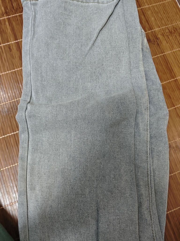 裤子质量非常好，颜色和图片没什么差别