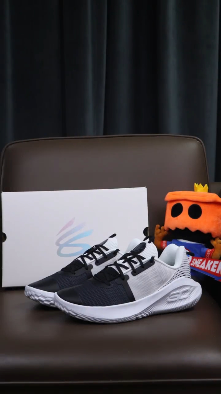 球鞋开箱丨Under Armour Curry 6 Flotro