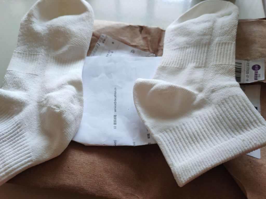 袜子新疆，- 上脚像踩云朵，软fufu的