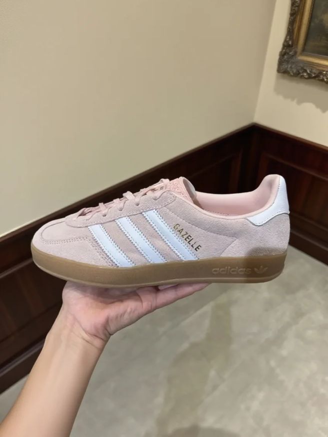 粉 Gazelle 甜酷突袭！
