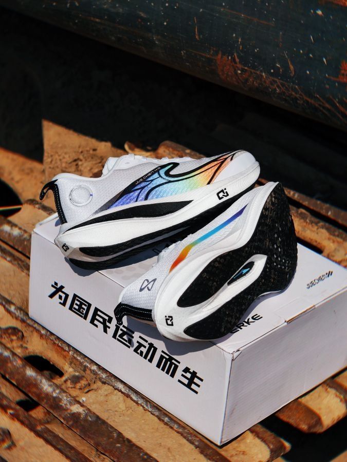 破茧成蝶～在废墟中绽放的绝尘4！