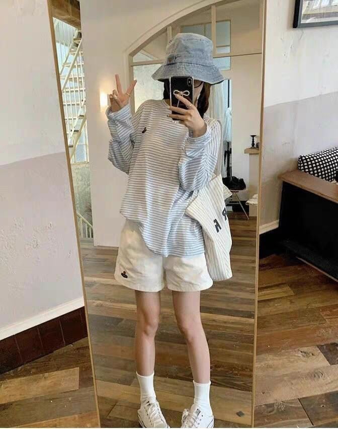 衣服早收到了但最近比较忙就现在才来评价。