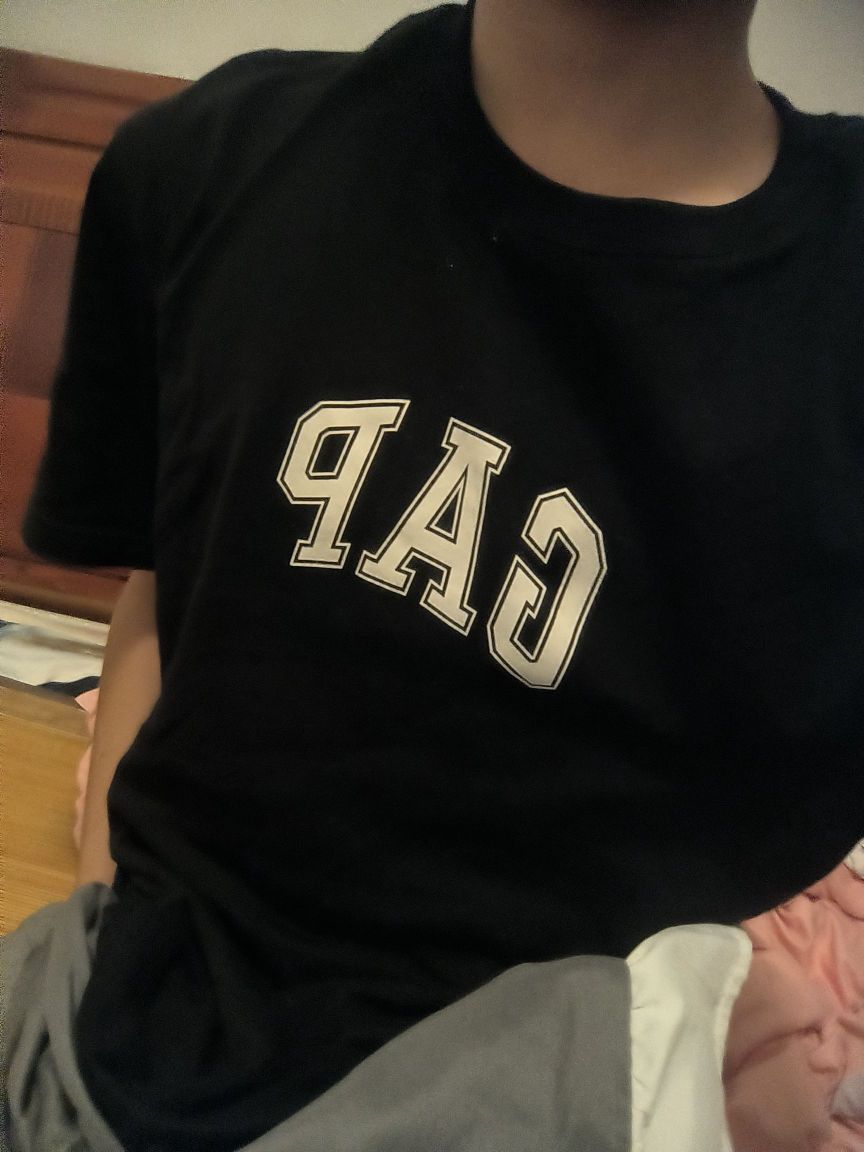 面料非常舒服 不会出现瘙痒的情况黑色配白