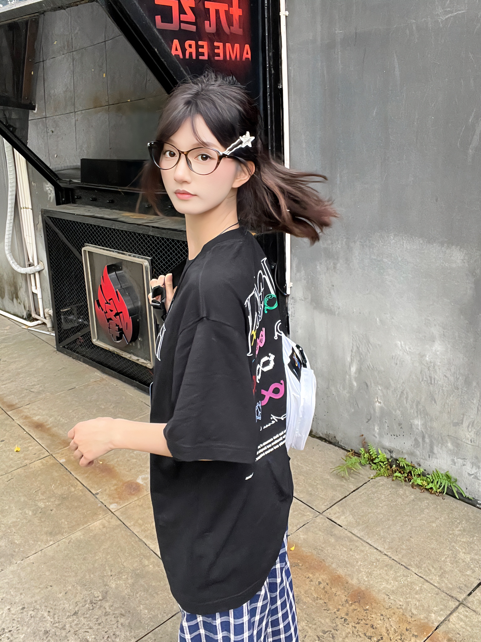 发现宝藏短袖一件
