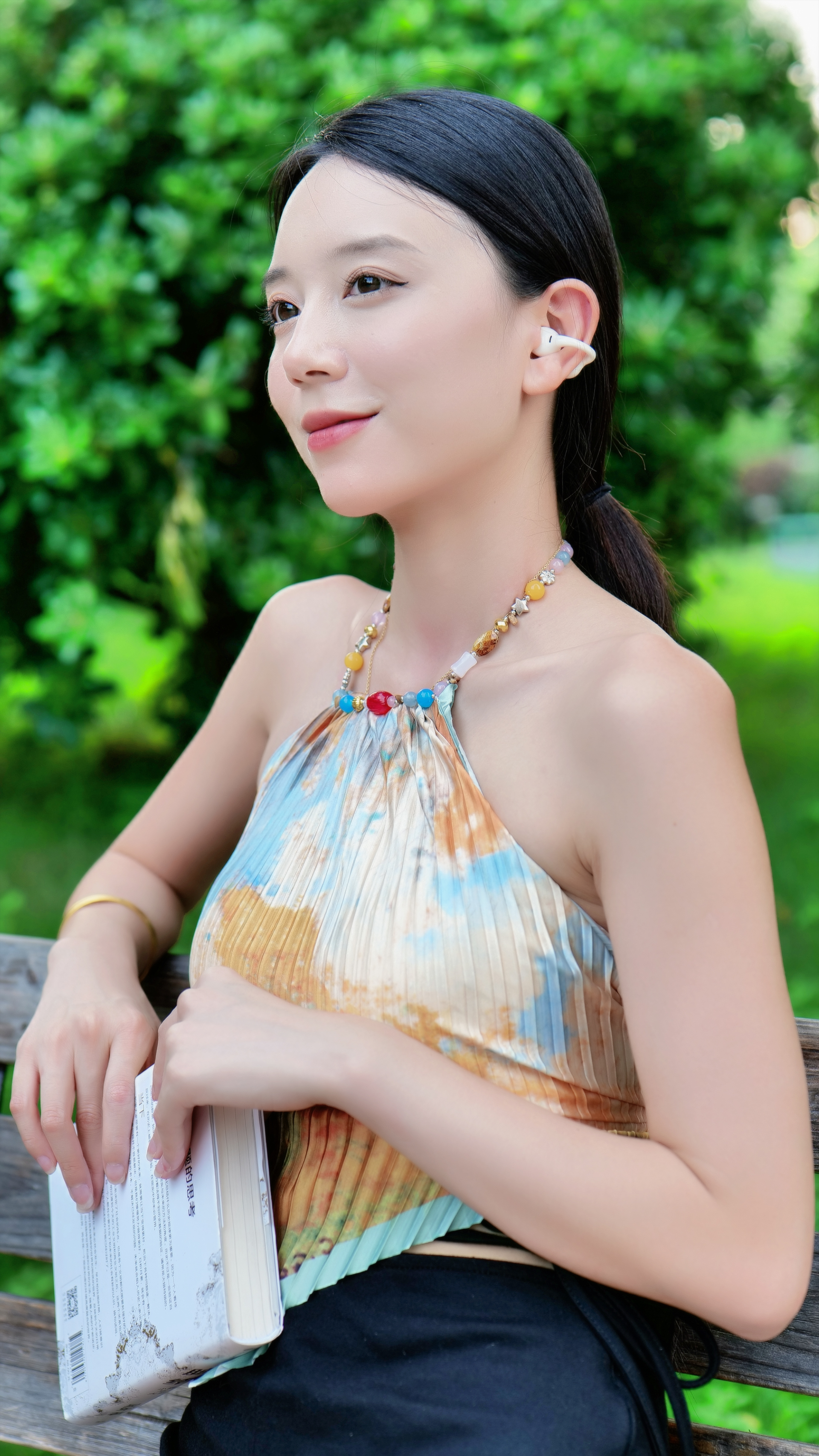 无感佩戴是忘记耳机的存在，降噪也应坚守这份舒适