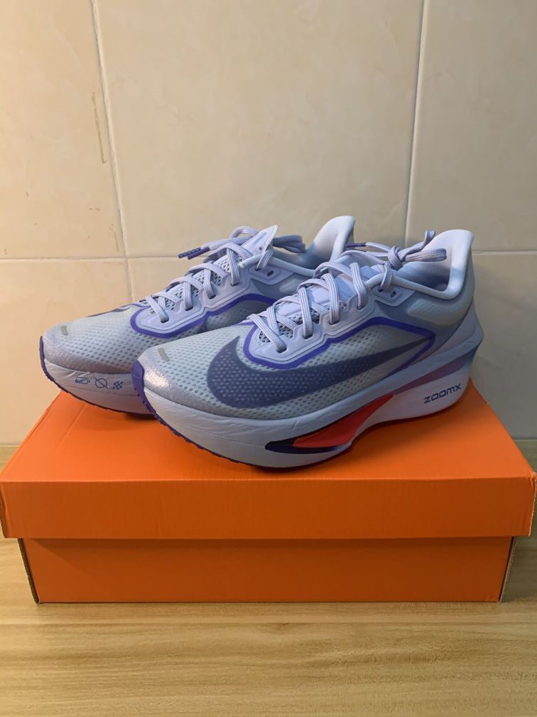 哇塞！快看Nike Zoom Fly 6的幻影蓝配色，简直好看到炸裂！