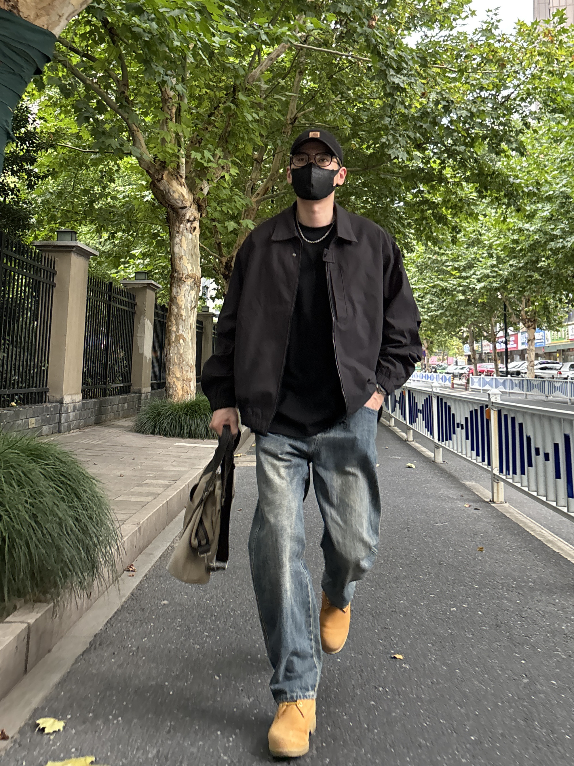 初秋穿搭｜硬朗感工装风真的太有型😎