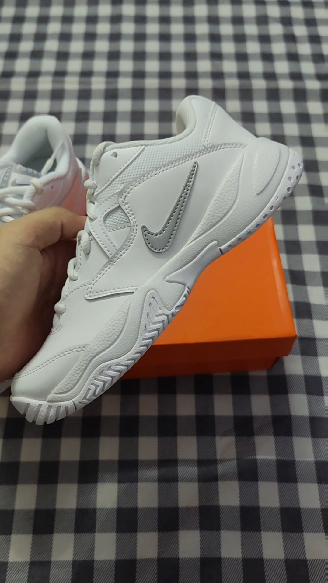 【Nike耐克❤️会遇到那束光 或早或晚”💫】