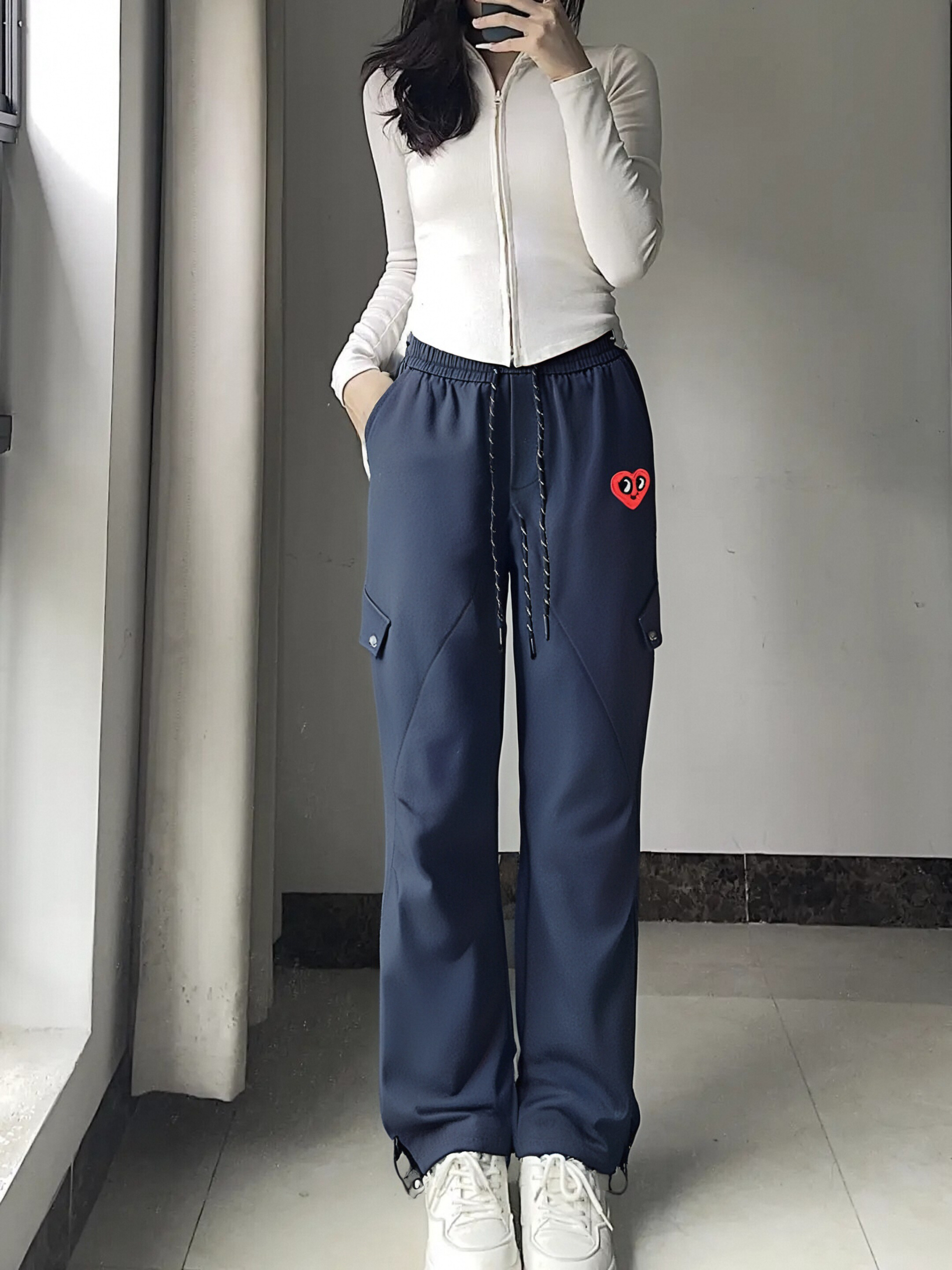 🌧雨天也能肆意蹦跶！这条防泼水工装裤太懂打工人了～