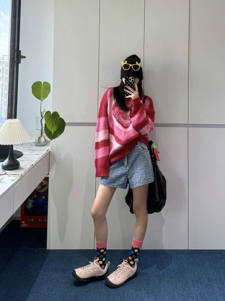 七夕约会穿搭灵感💕用粉色解锁秋冬氛围！