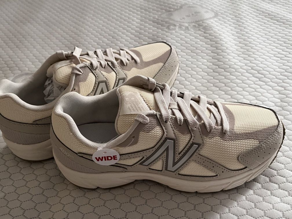 新淘宝藏鞋，给女朋友买的