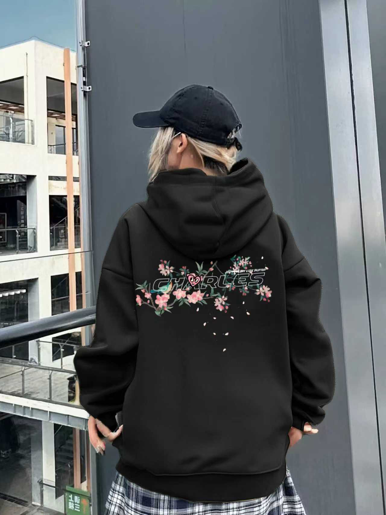 🌟百搭王者！查尔斯桃心卫衣穿N遍都舍不得扔