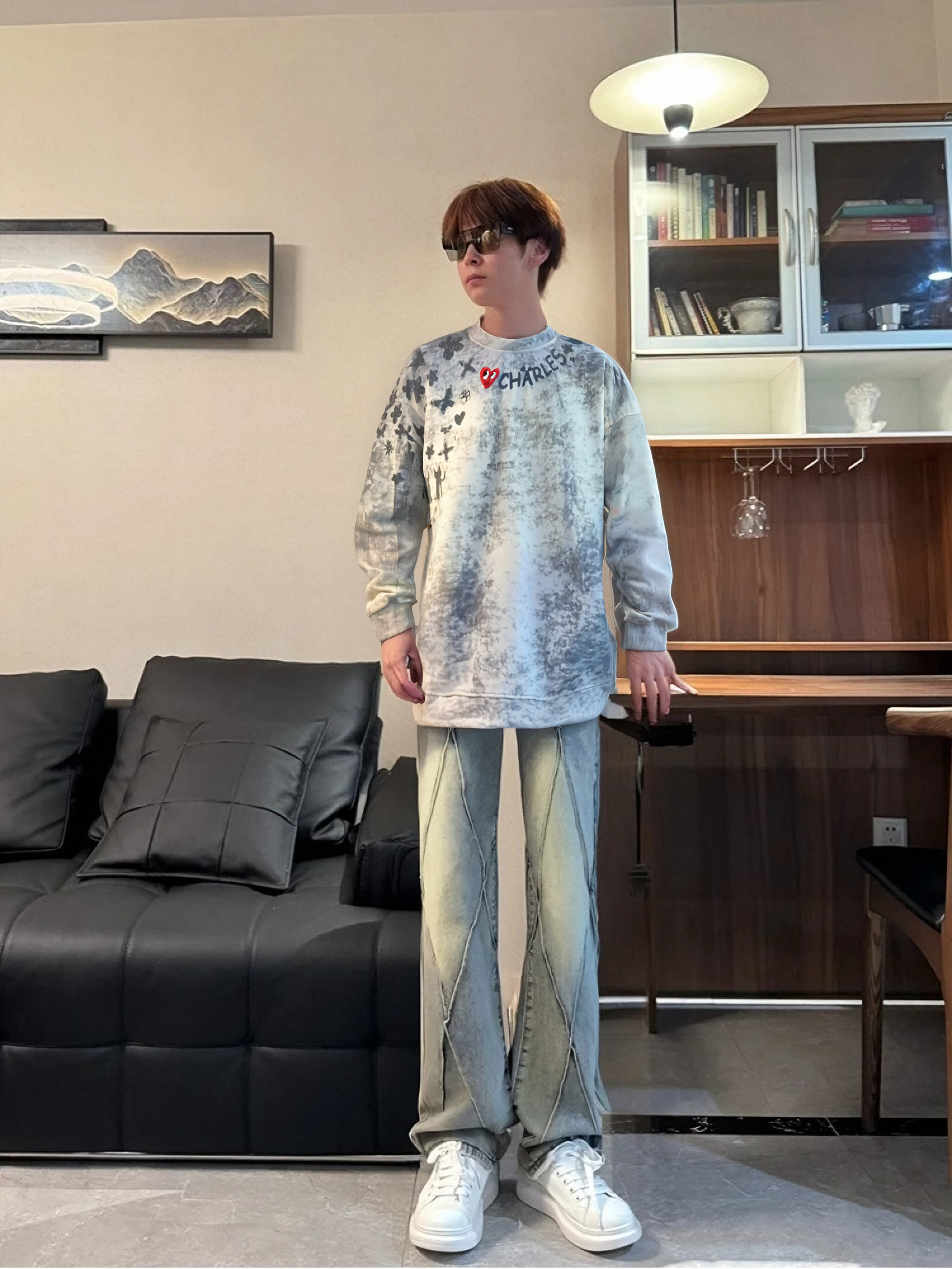 👕早八人摆烂穿搭！这件扎染卫衣套上就美