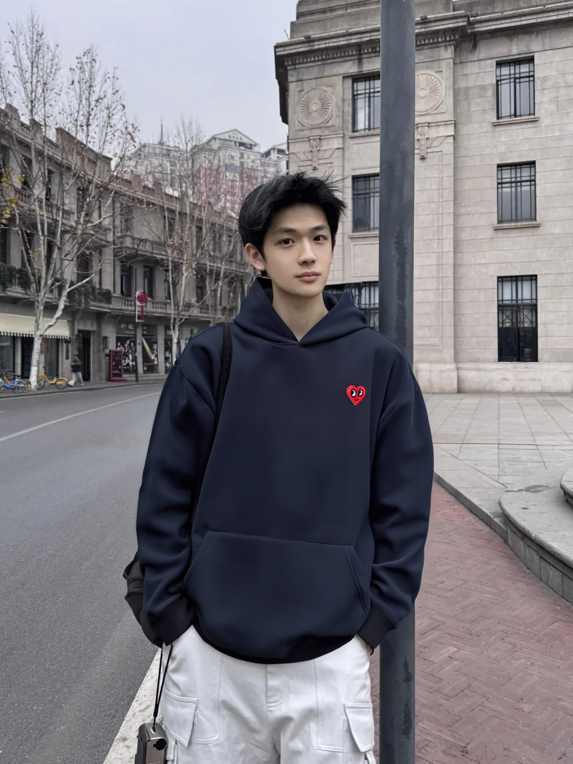 ✨早八人也能精致！查尔斯桃心卫衣套上就美到发光