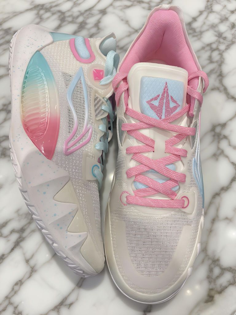 超绝李宁球鞋👟👟👟吉米巴特勒