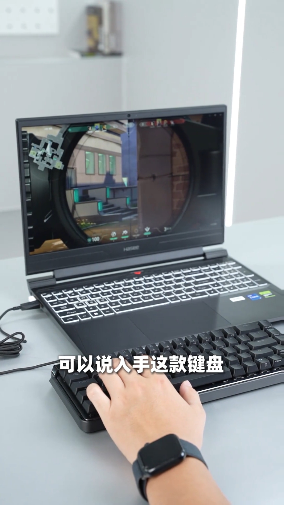 有哪个男生能拒绝ROG？魔导士Ace HFX磁轴键盘来了！