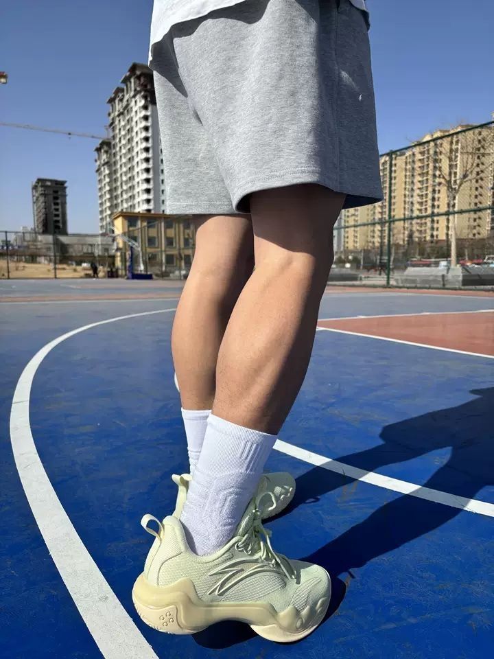 外场实战好鞋安利✨！锁定狂潮4BM就对～