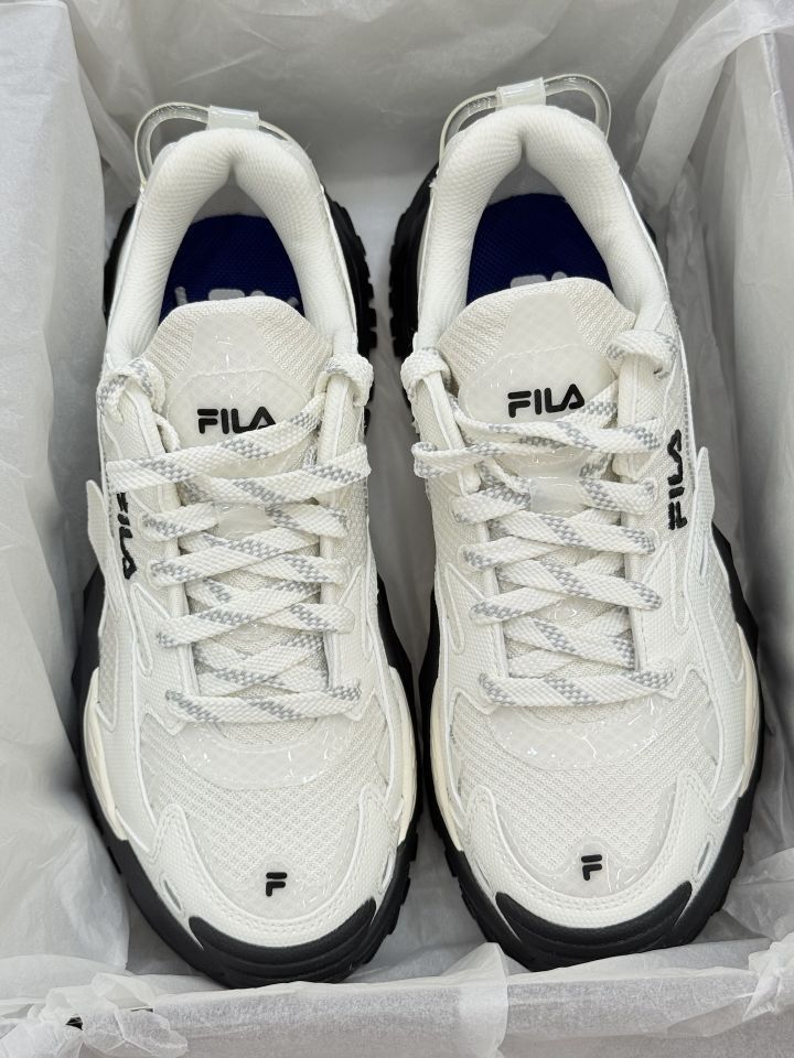 斐乐你是懂做鞋的!这颜值直接戳爆我的心巴!