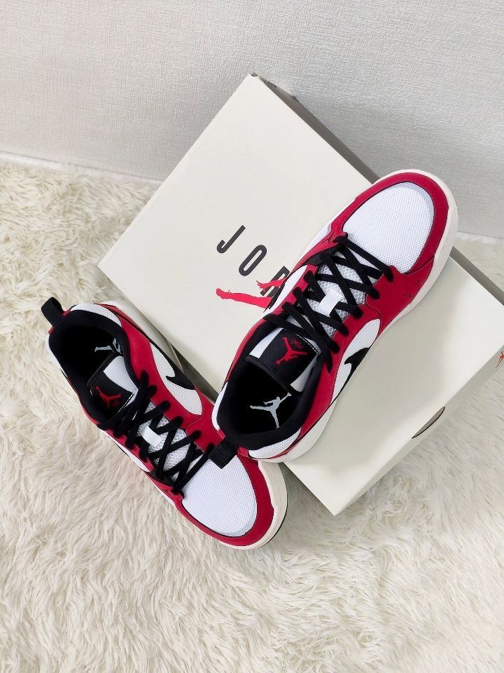 Jordan CMFT Era Chicago休闲鞋,把芝加哥篮球经典穿在脚上!