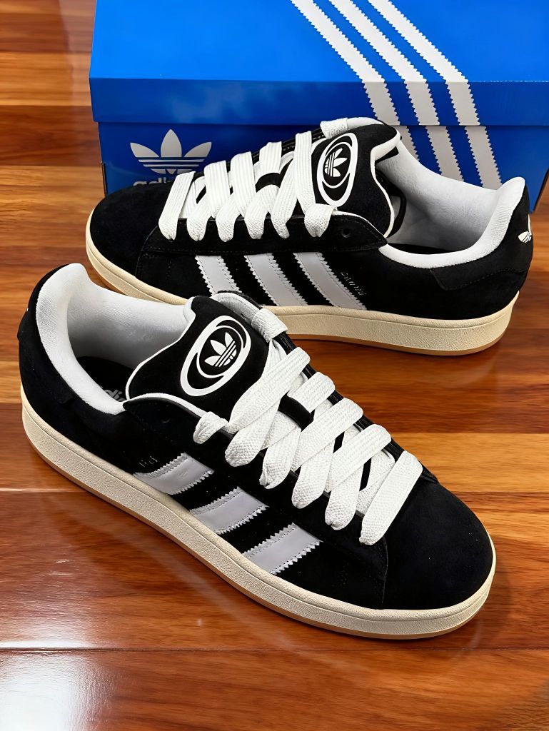 Adidas Campus 黑白复古鞋,潮流出街绝配