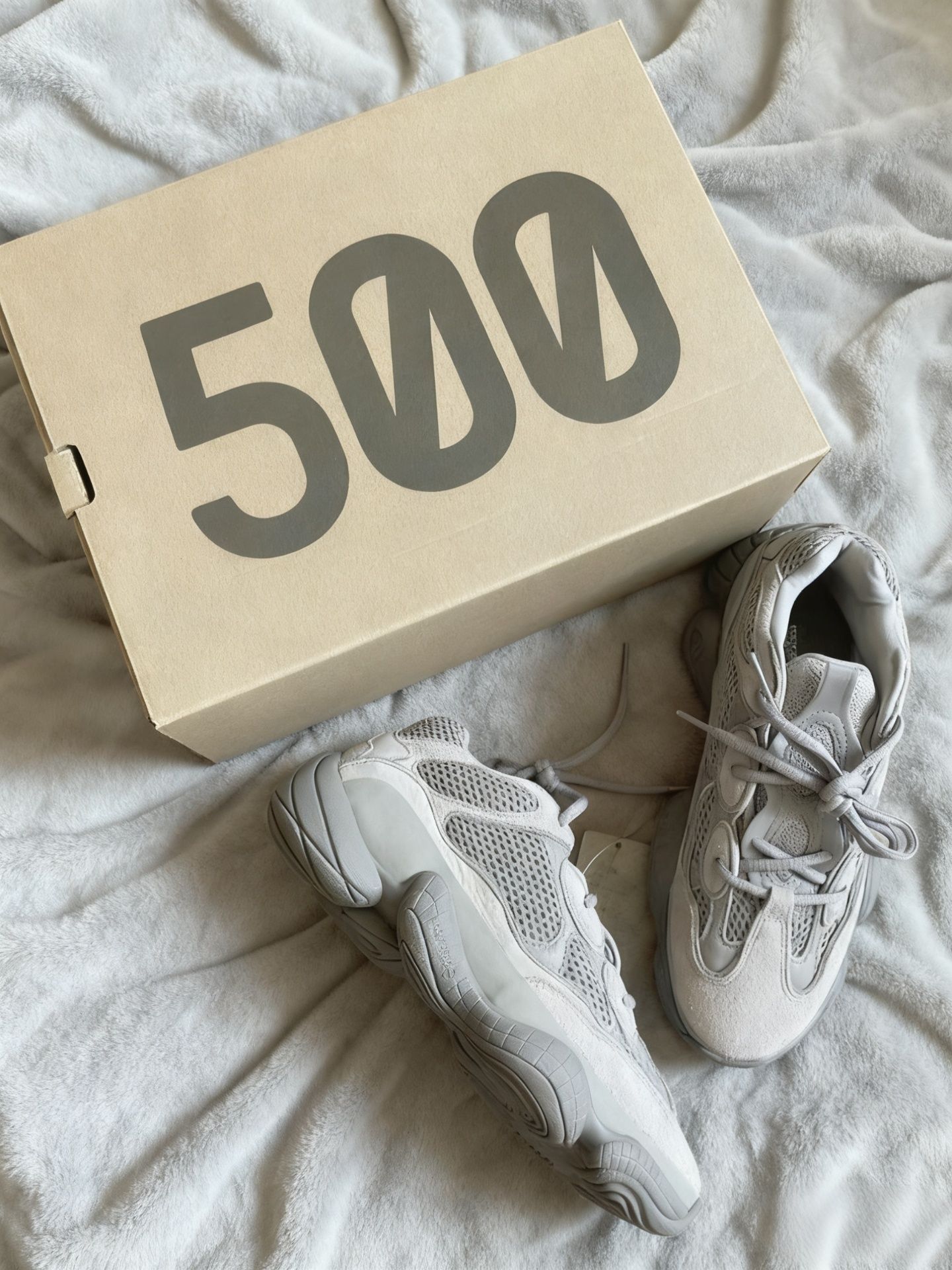 adidas Yeezy 500
