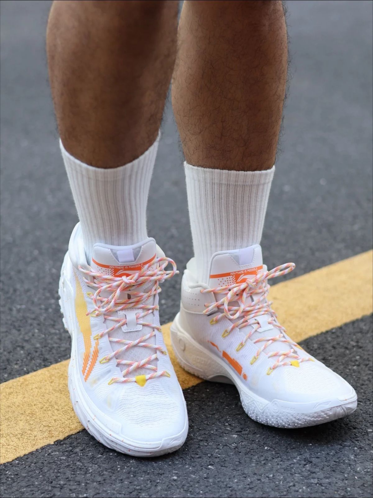 穿不腻的白色系球鞋