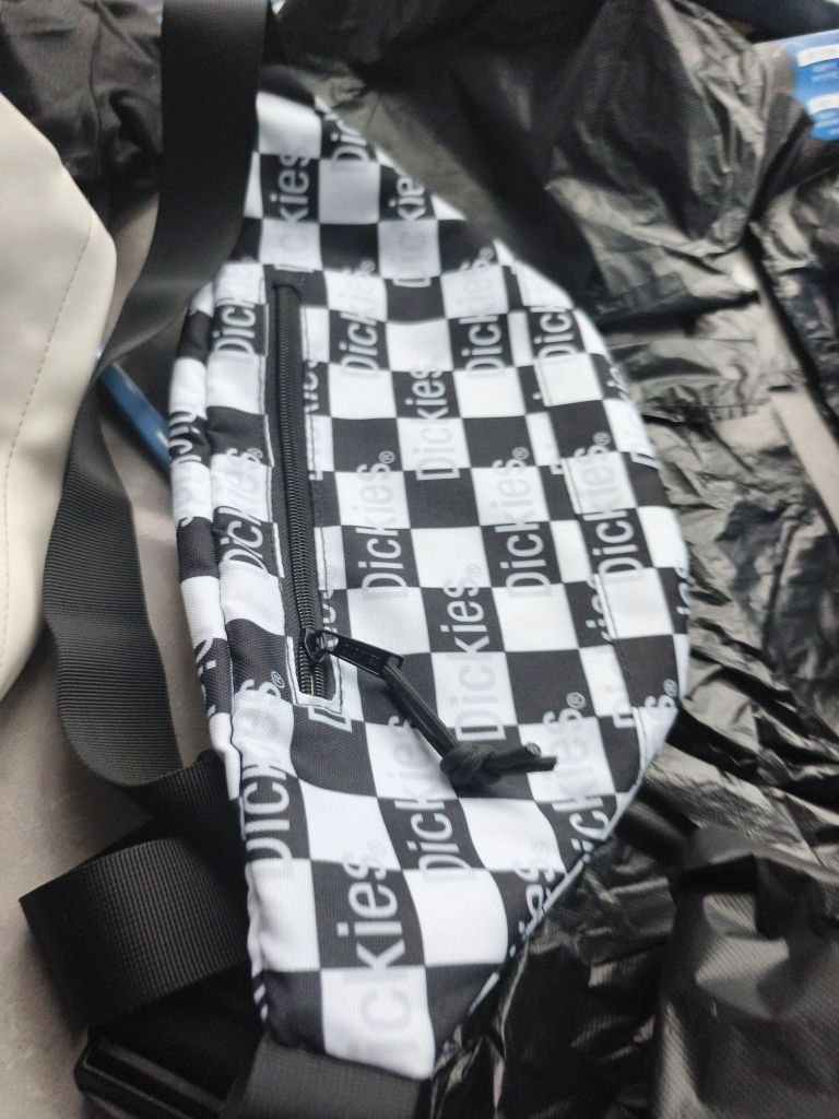 质量不错，物美价廉，降价很多了，可以装手