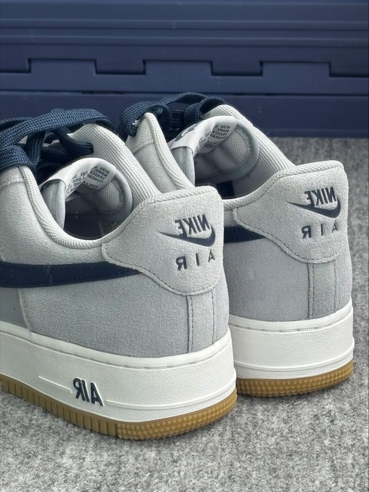 真实体验|这双AF1的灰蓝配,上脚和想象的不太一样😮