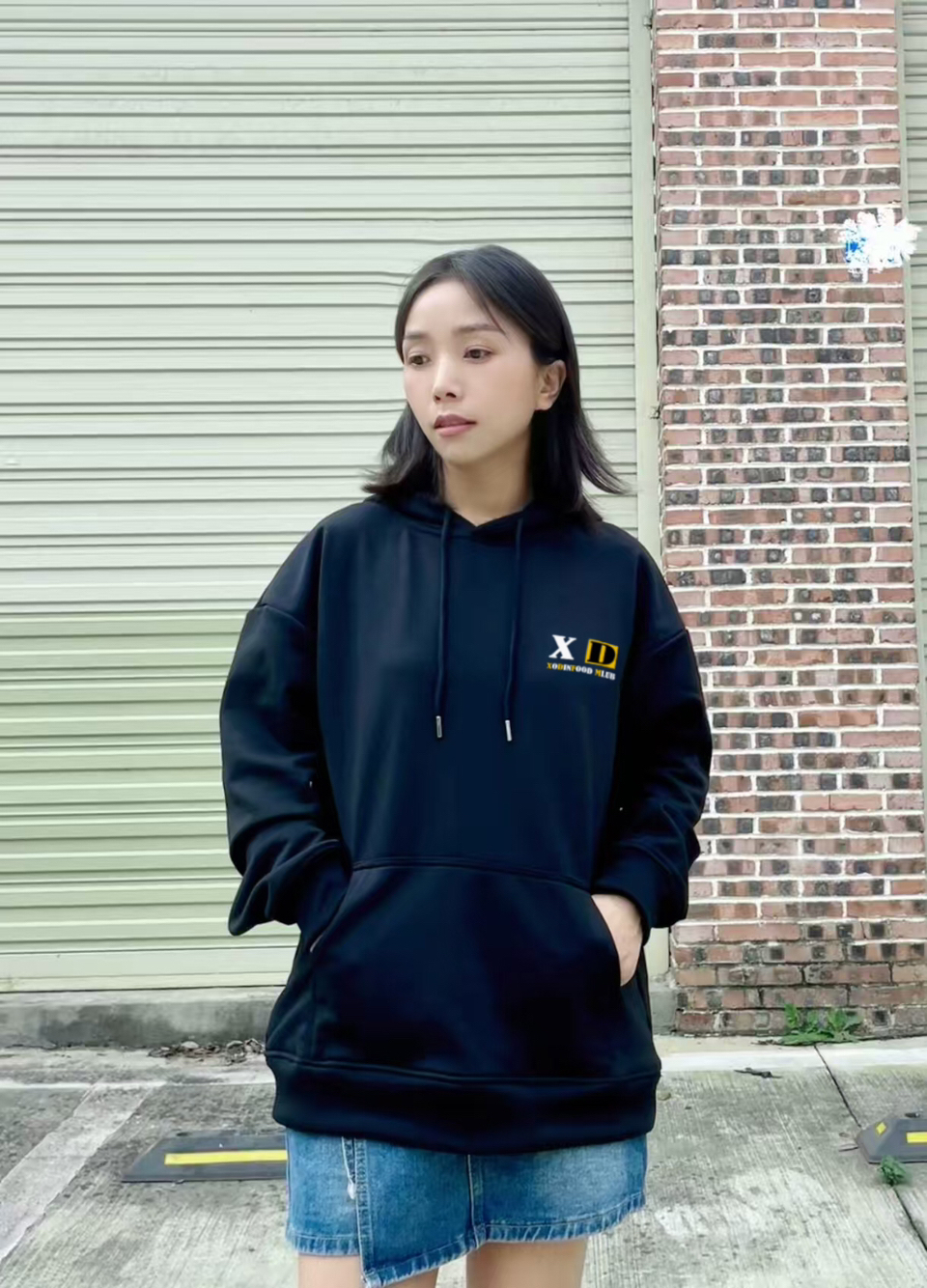 XDFM美式可爱眼睛印花学院风帽衫外套复古加绒加厚套头连帽卫衣