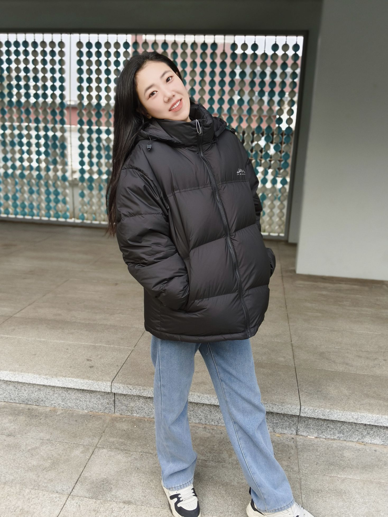 今日穿搭灵感|轻装上阵的温暖穿搭公式