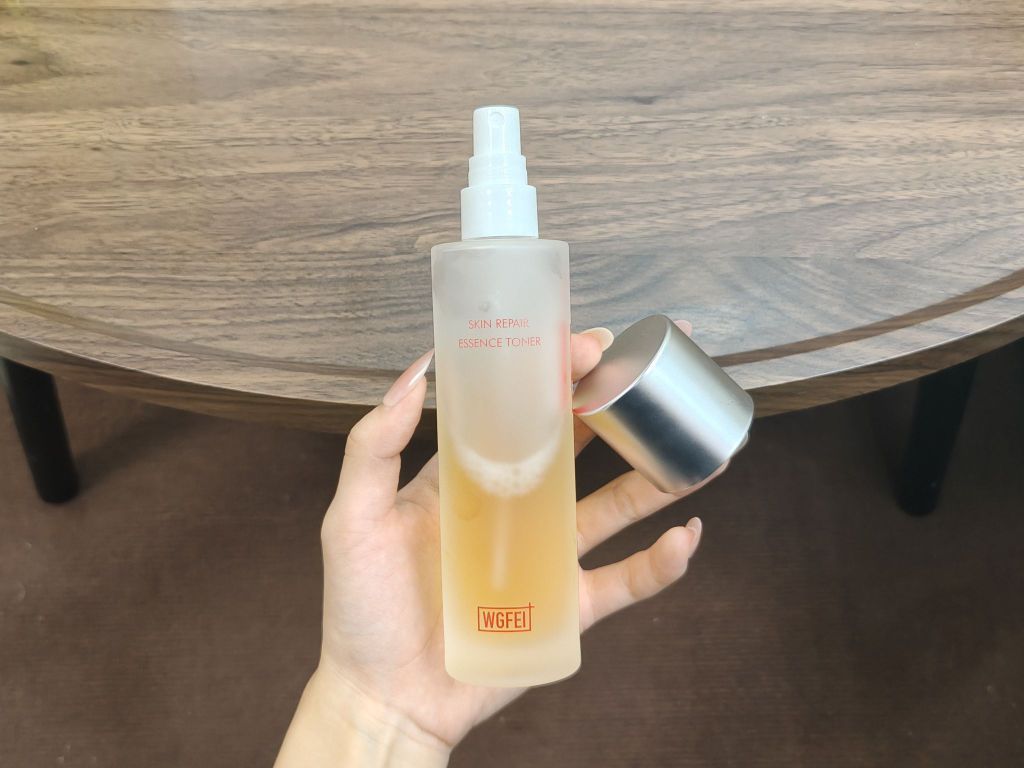 宝宝你是油皮，但是不适合刷酸！！