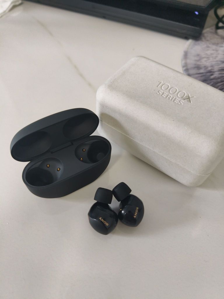结果还是买了索尼