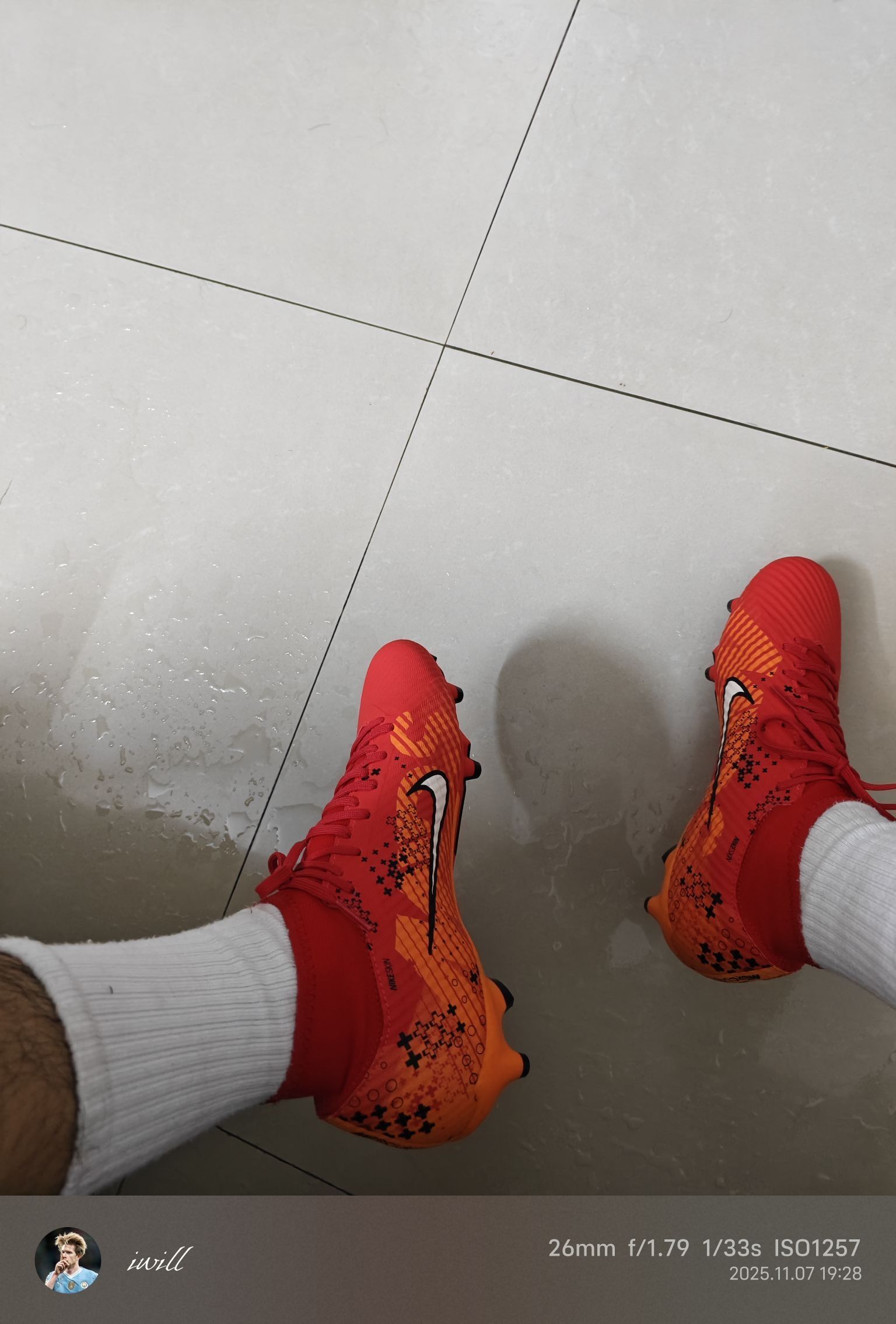 nike刺客15爱了👟球鞋名称：

👟球