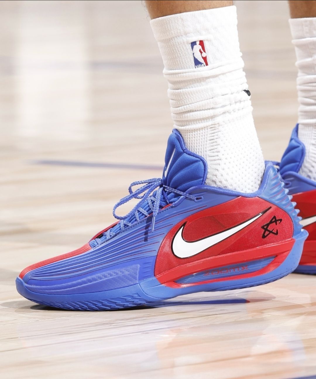 《从状元到全明星——凯德·坎宁安的活塞领袖之路