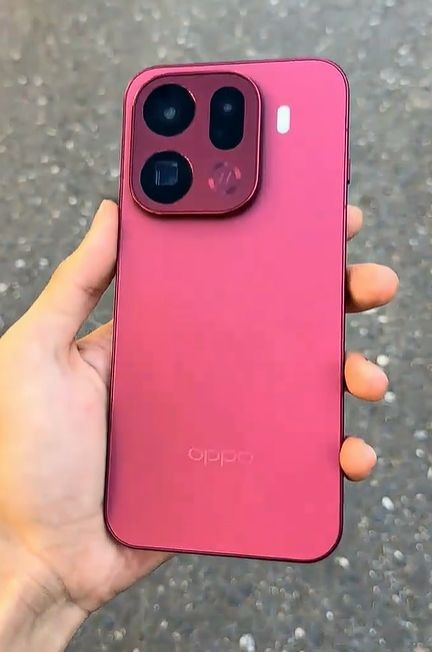 OPPO Find X9 Pro卫星版来炸场!双星+四卡,这配置太顶了!