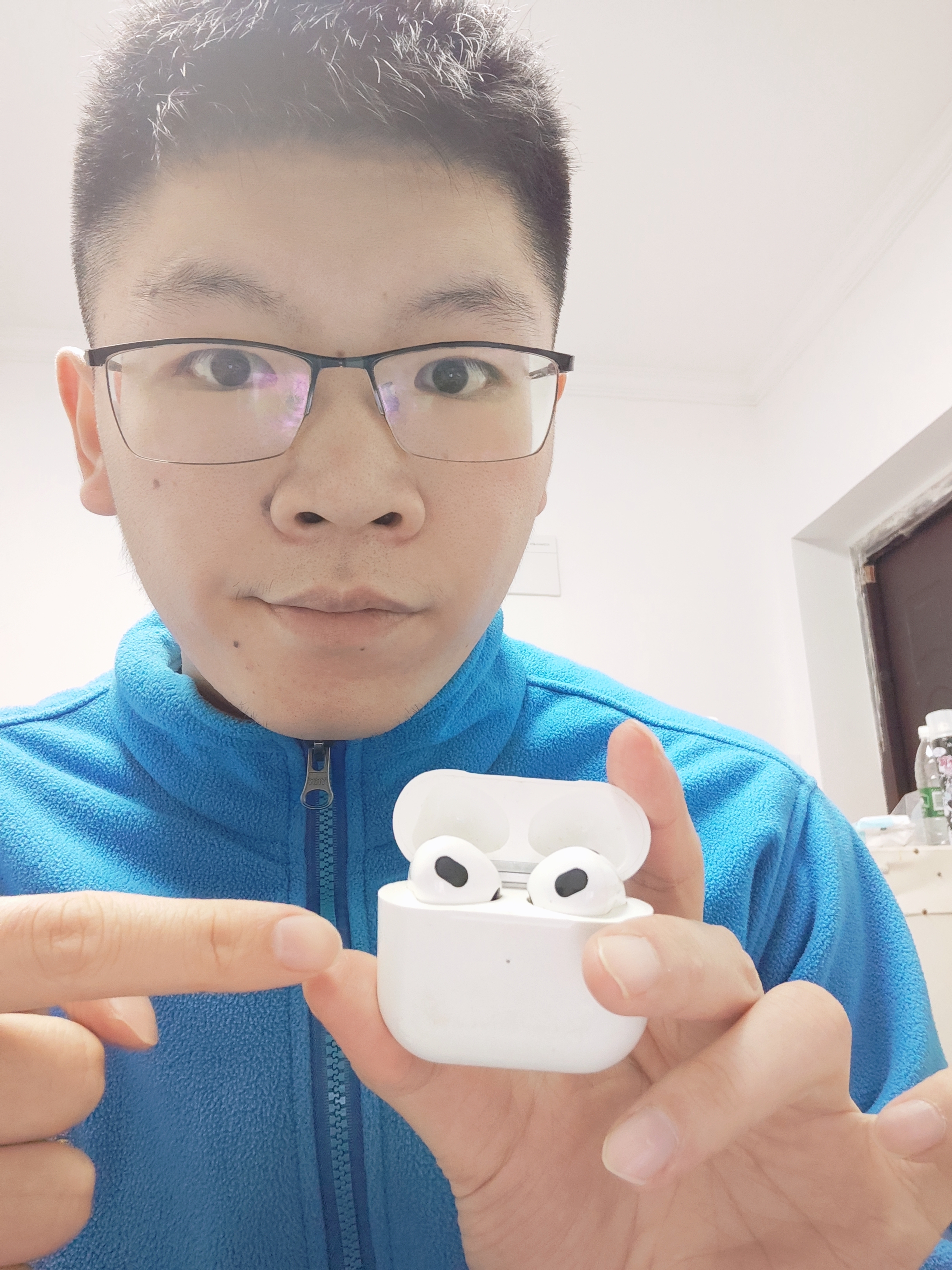 苹果学生党真香耳机推荐：百元价位pods3体验如何？