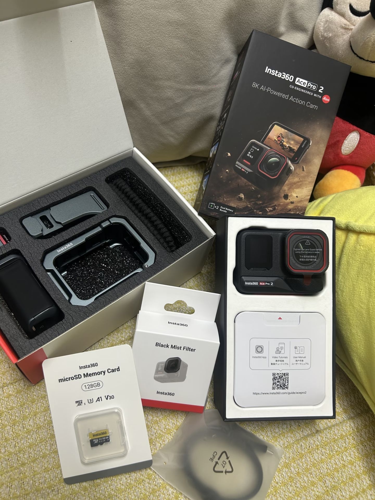 影石Ace Pro 2黑柔镜,把日常vlog抬成电影质感的秘密武器!