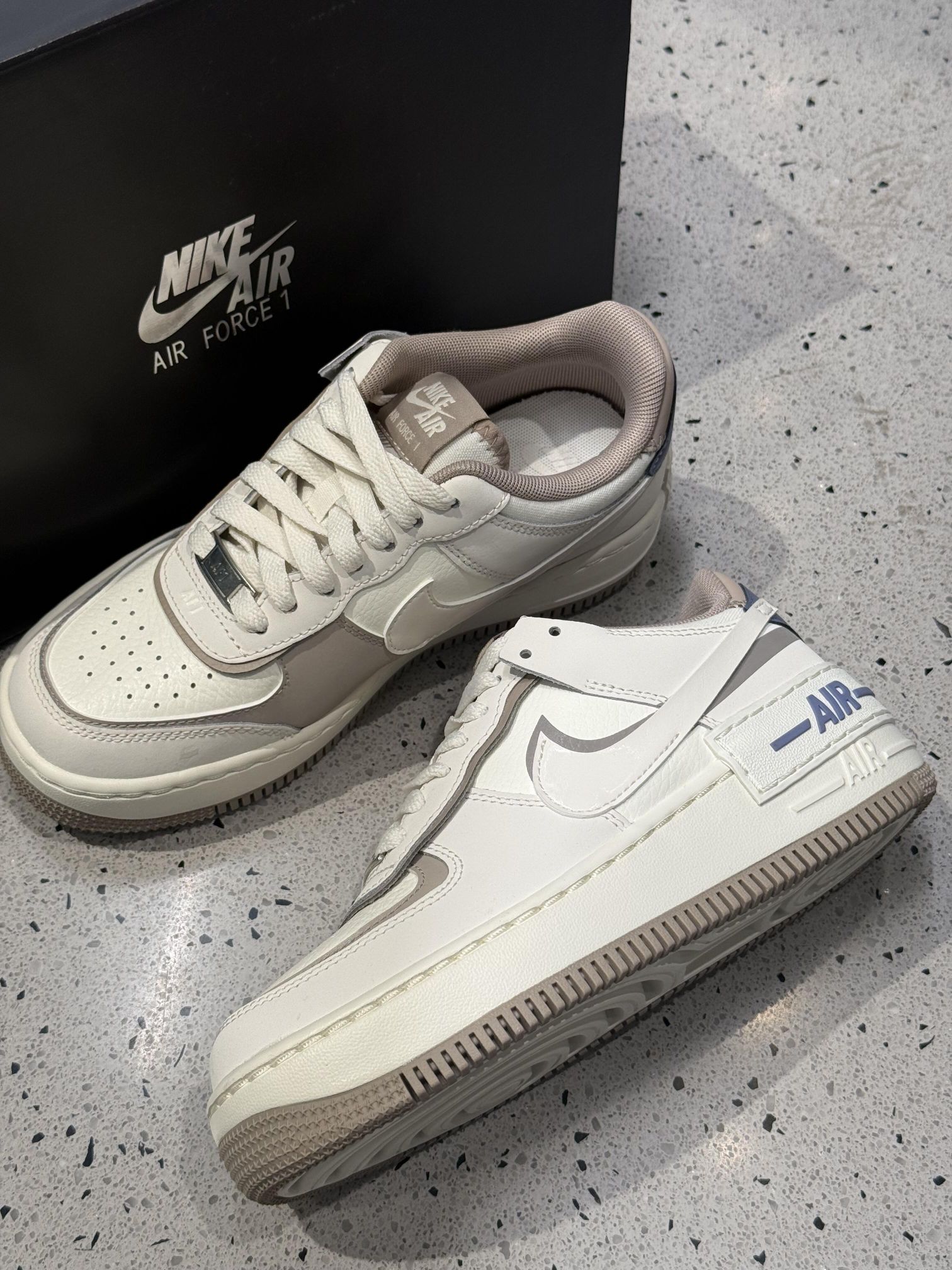 Nike AF1 Shadow 奶茶白 温柔系通勤鞋