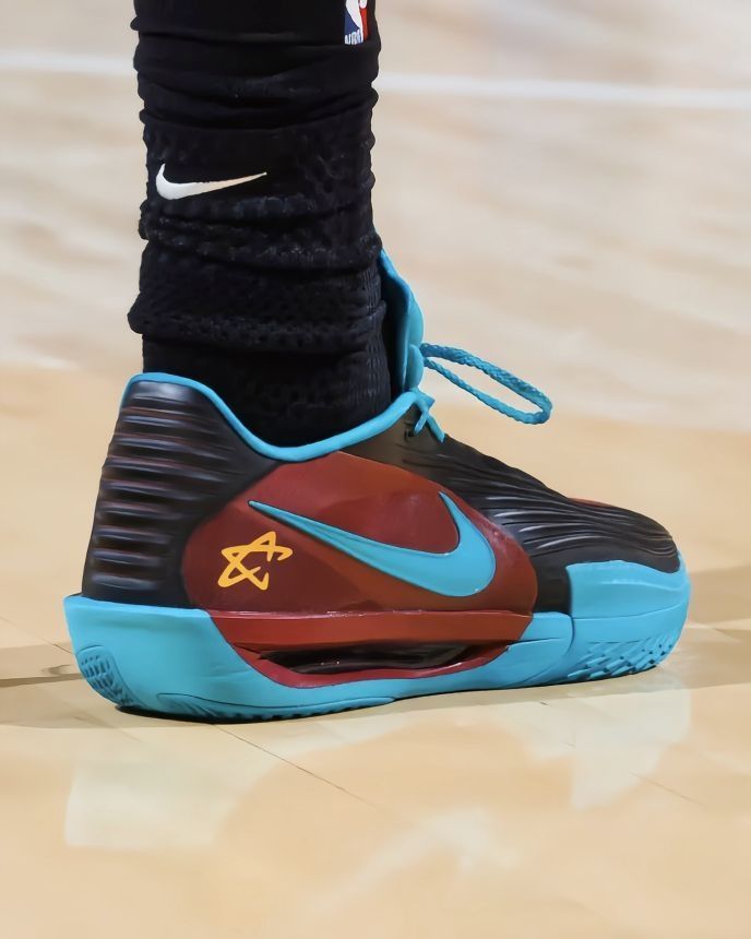 坎宁安砍24+11+6带队取胜!这双GT Cut 3 到底什么来头?