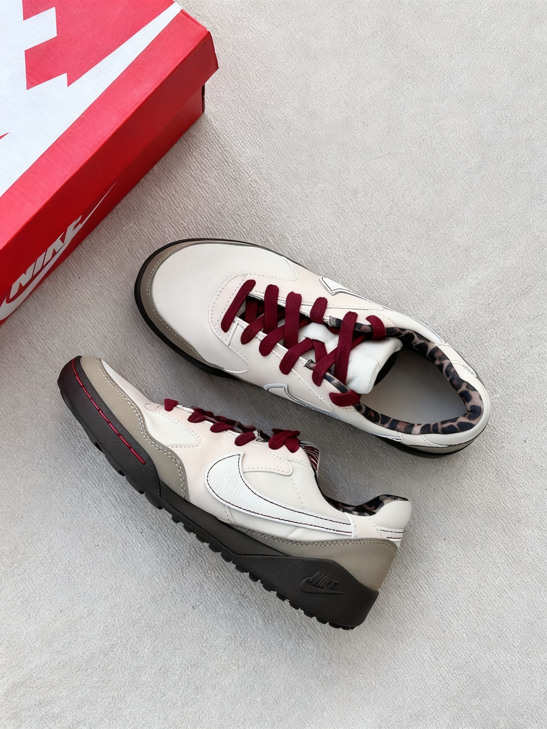 Nike Terra Manta 复古鞋|通勤路上的贴心搭档