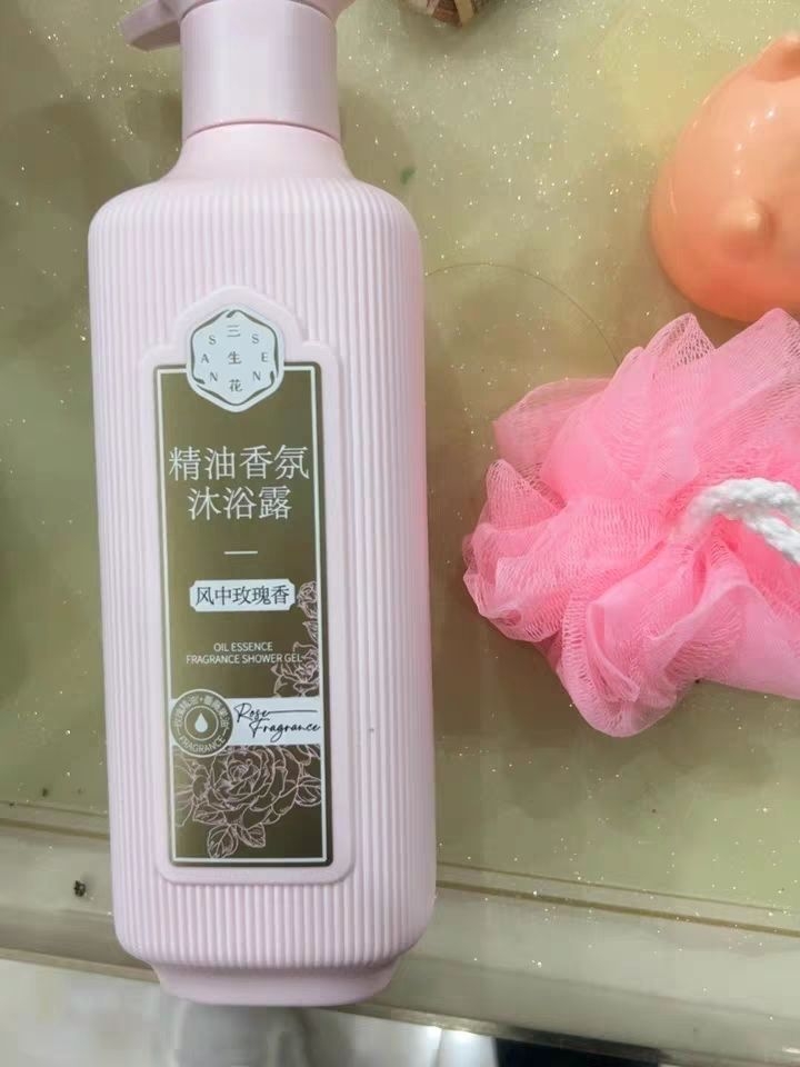 香喷喷的，洗完睡被子里，被子都是香的，感觉自己像公主一样