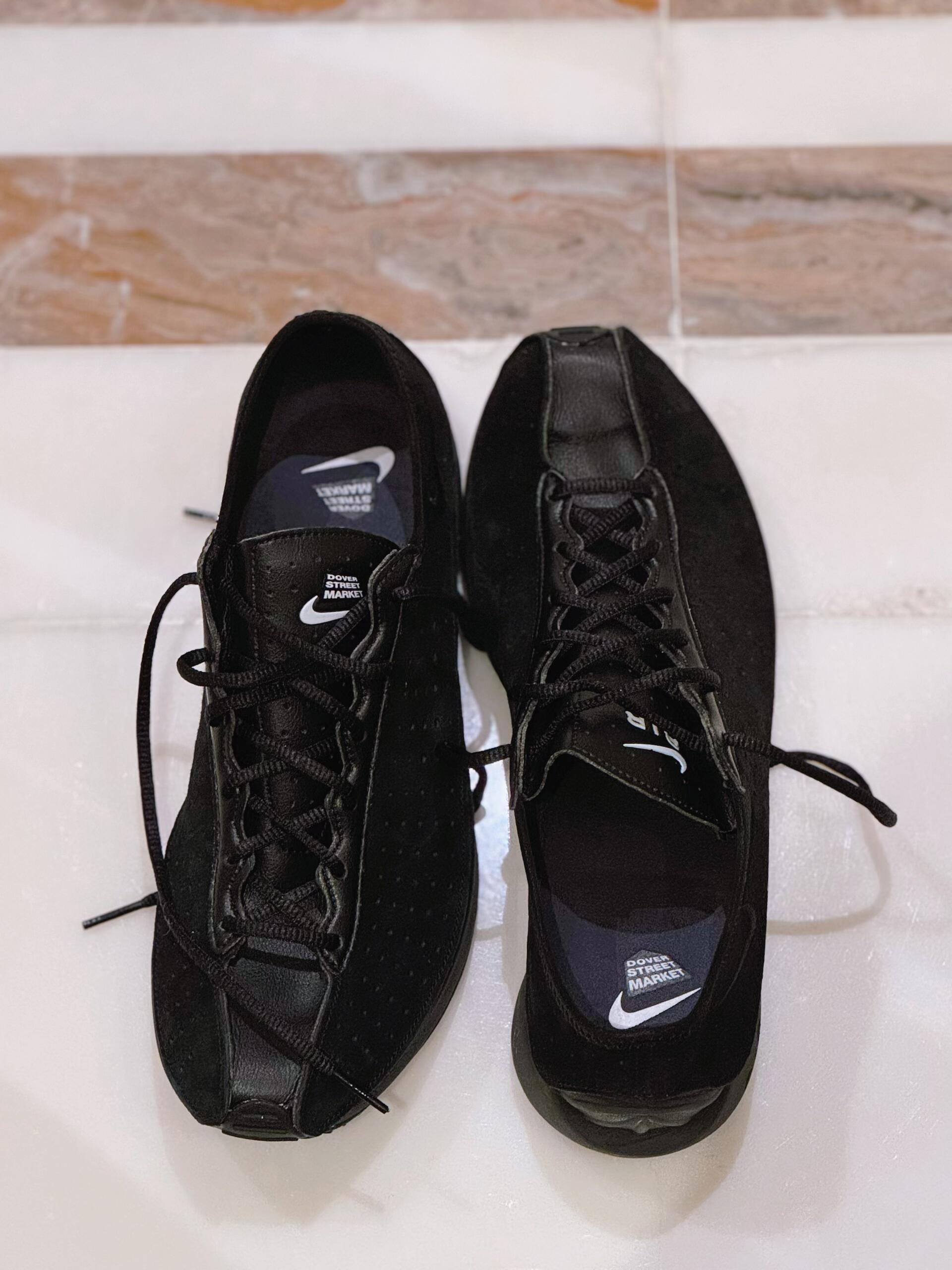 DSM x Nike全黑神鞋|高级感焊在脚上了