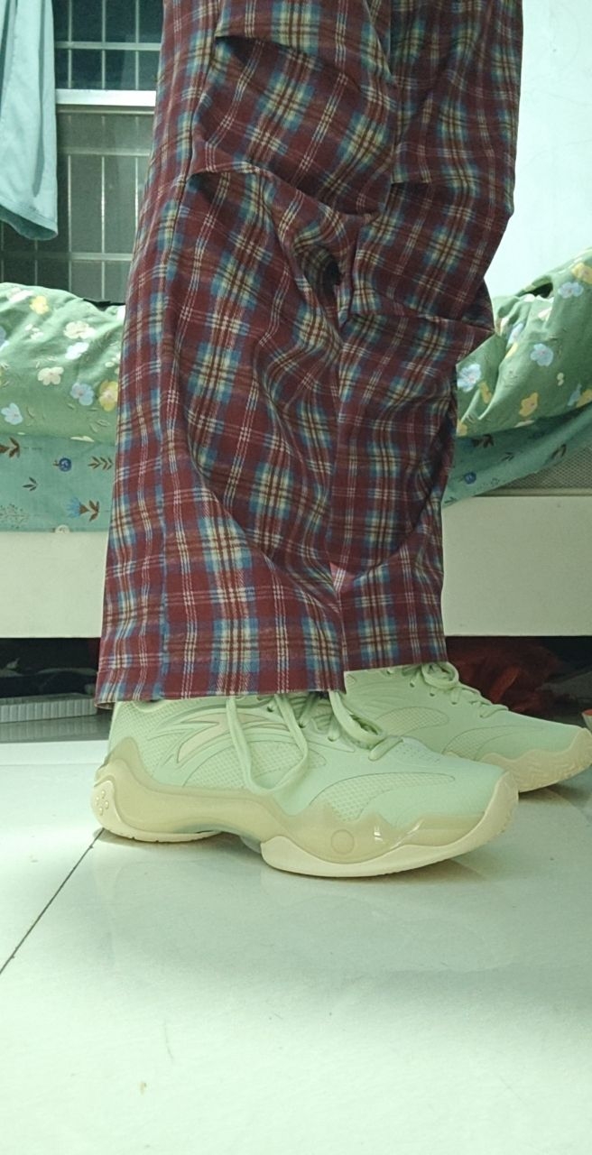 狂潮4bm和狂潮4普通版对比