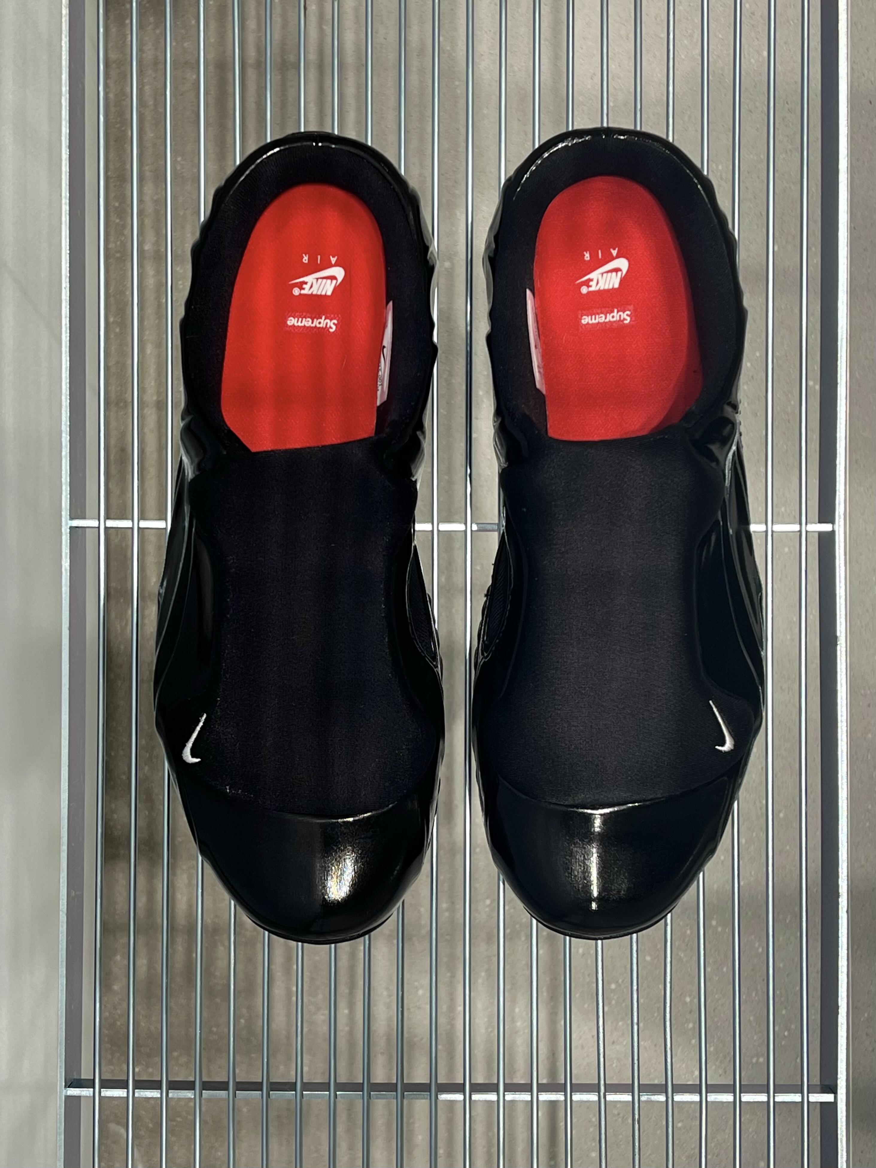 Supreme x Nike Clogposite|黑红联名拖的腔调感